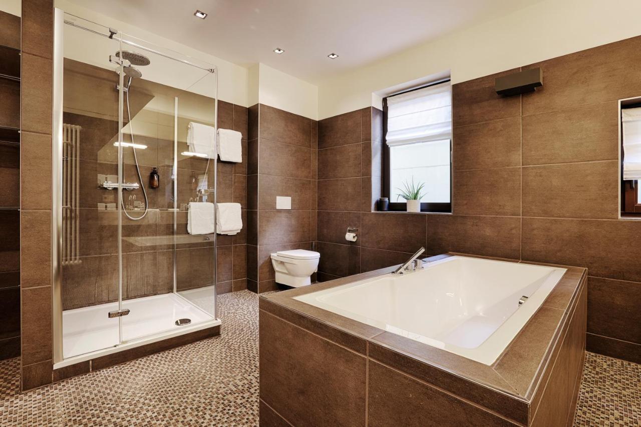 Hotel Wiener Botschaft In Veitshoechheim ภายนอก รูปภาพ